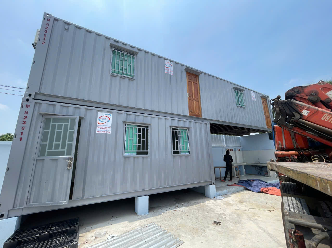 container hoàn thiện và bàn giao